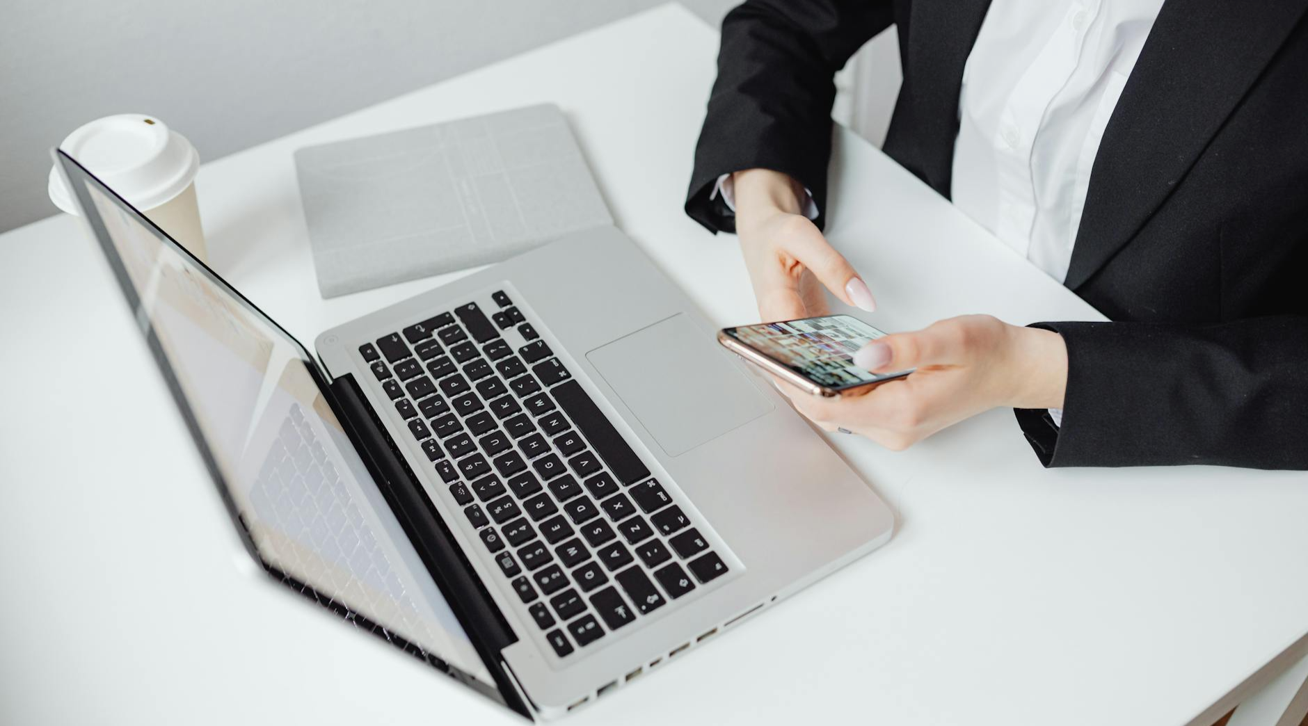 选择SMS客户服务系统的5大关键指标与避坑策略